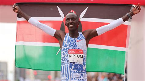 chicago marathon results|Chicago Marathon 2023: Kelvin Kiptum smashes Eliud .